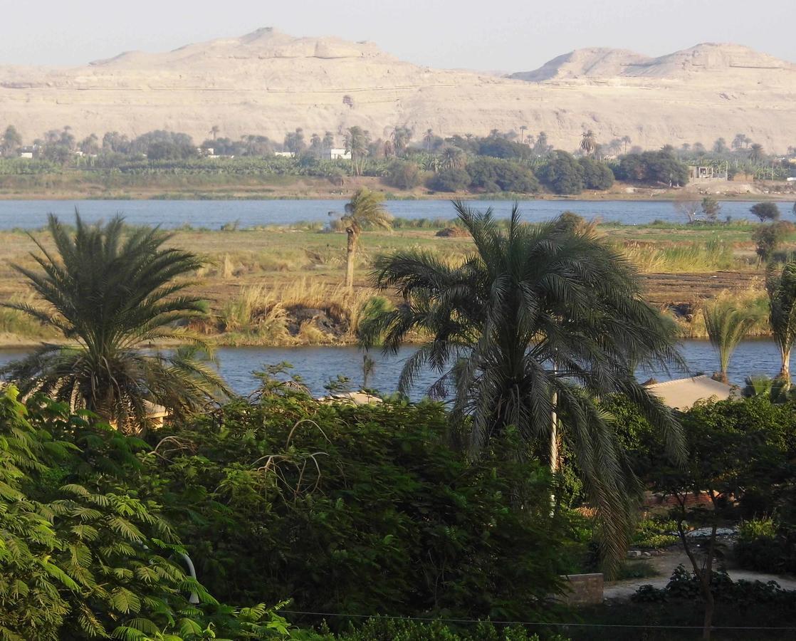 Mg Nefertiti Hotel Al Minya Eksteriør billede